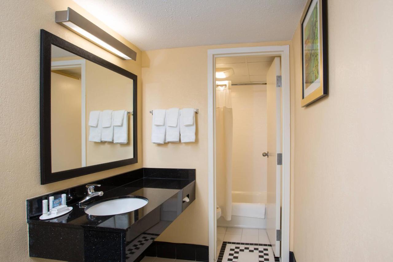 Fairfield Inn Boston Dedham Kültér fotó